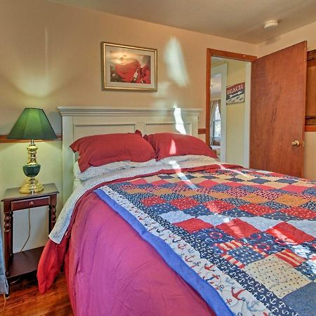 Cozy Buzzards Bay Home Steps To Cape Cod Canal! Борн Екстер'єр фото