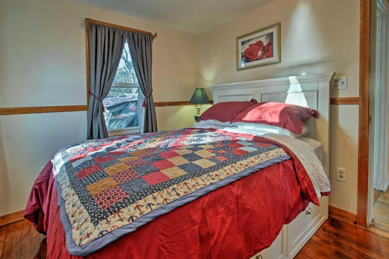Cozy Buzzards Bay Home Steps To Cape Cod Canal! Борн Екстер'єр фото